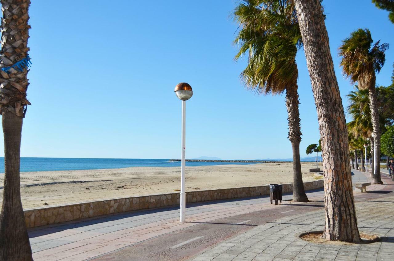 Golive Esquirol Beach Cambrils Exteriér fotografie